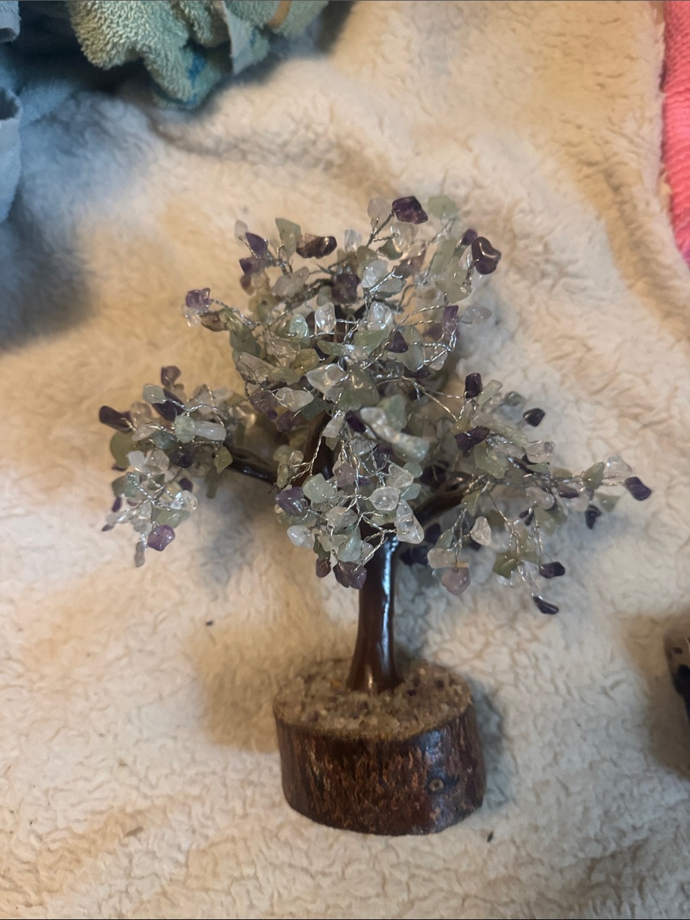 Feng Shui Decorative Gemstone Tree Sculpture in Green and Purple